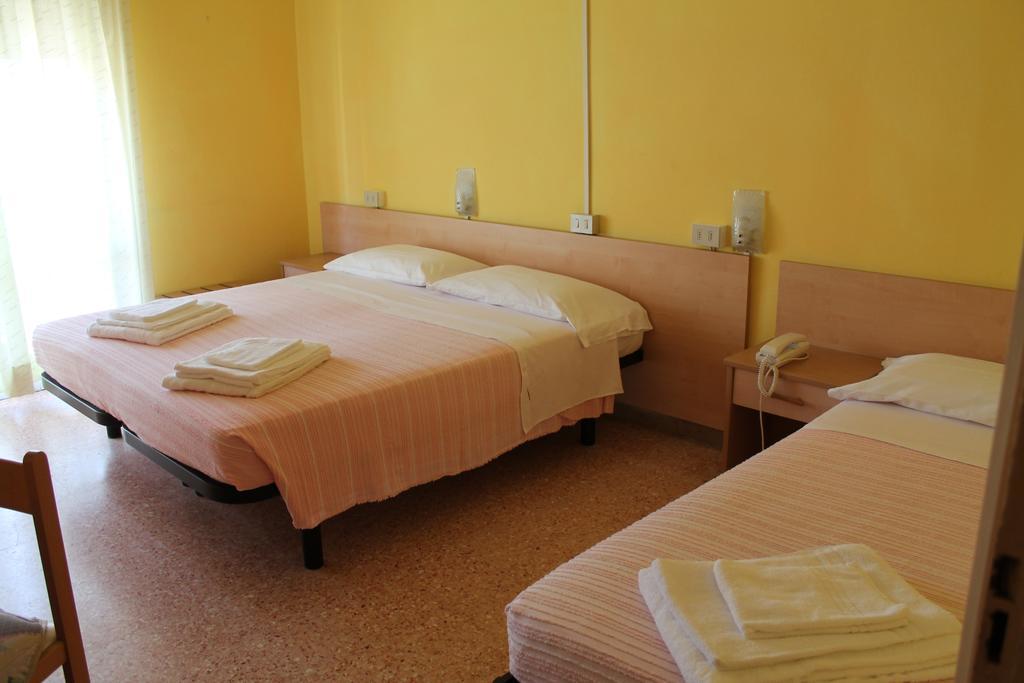 Hotel Ninfea Cervia Luaran gambar
